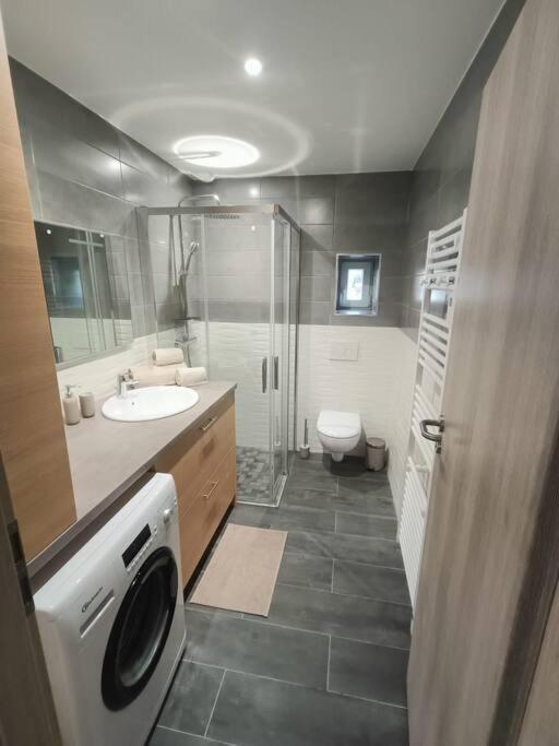 Superbe Appartement Neuf Et Cosy 77 M2 Villers-le-Lac Εξωτερικό φωτογραφία